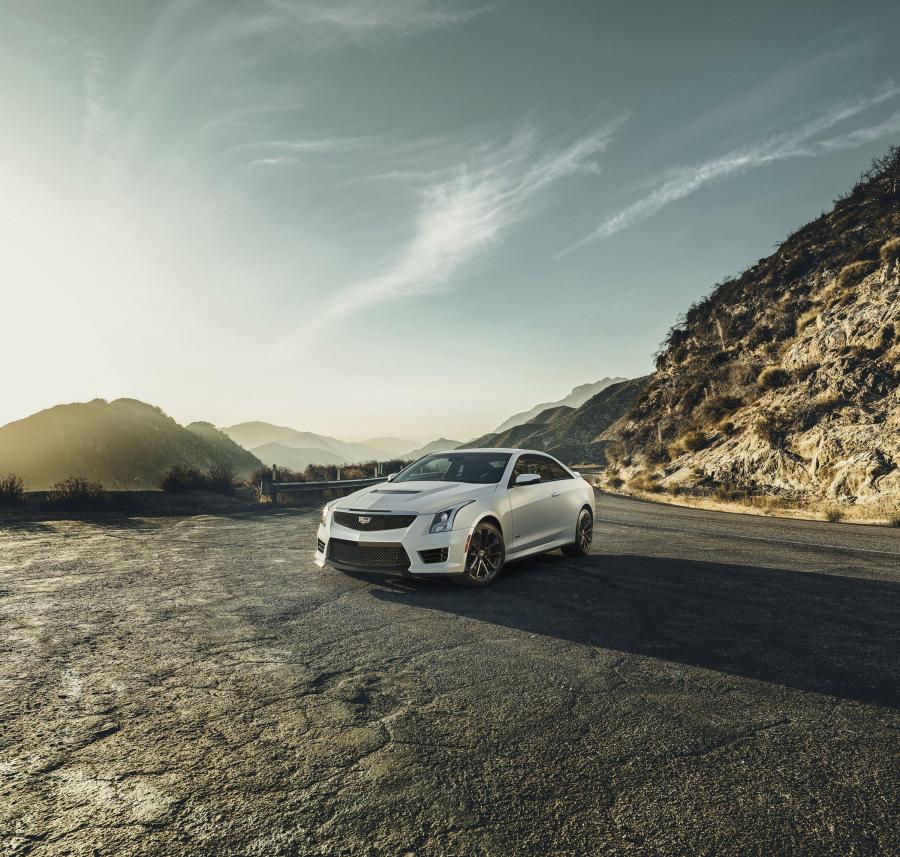  Cadillac ATS-V Coupe 2015 года  (фото 85 из 100)